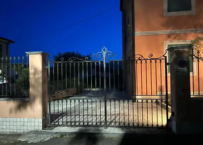 Feriehus Paola - Charme - Sarzana